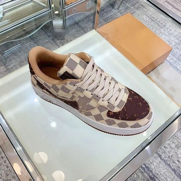 

designer men casual shoes women sneaker white green red force1 low brown damier limit edition low lace-up sneakers 07, Black