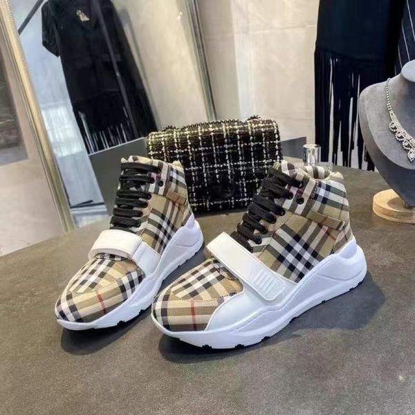 

designers shoes vintage men check sneakers designer men suede leather gingham sneaker front fastening ankle trainers casual sports shoes 35-, Red;white