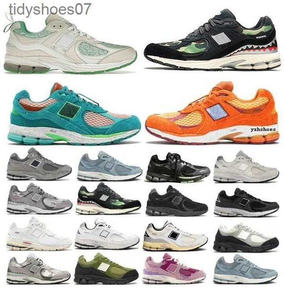 

2002r nb2002r athletic mens women luxury casual shoes triple s black white protection pack pink rain cloud phantom designer bowling og sneak