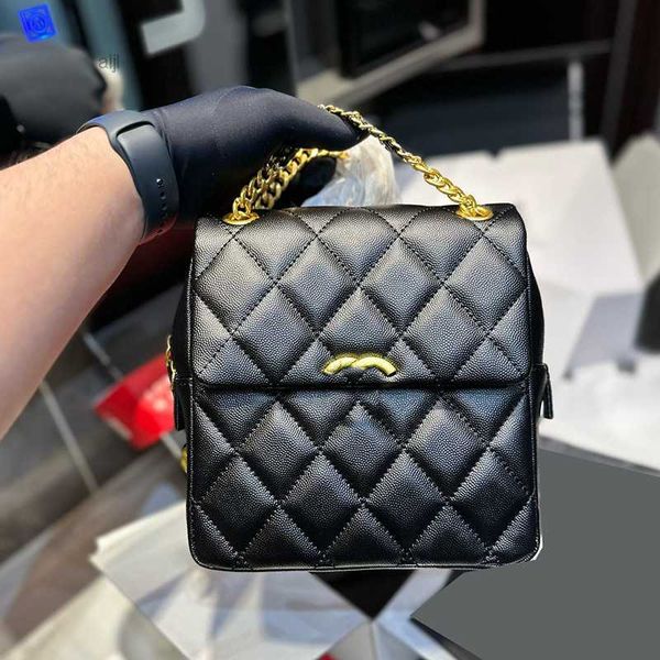 

luxury designer classsic caviar leather bucket backpack bags calfskin gold metal hardware matelasse chain shoulder handbags 22cm outdoor sac