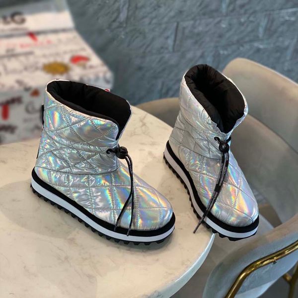 

boots, short boots, booties designer martin boots, high-end luxury fashion, must-have for warmth in autumn and winter, multi-color, fast de, Black