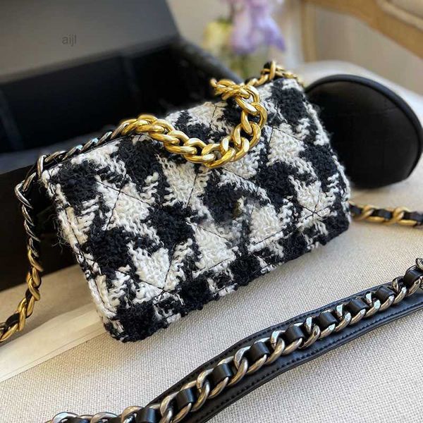 

luxury women tweed designer messenger bag black white contrast color classic flip diamond lattice quilted handbag with genuine leather small