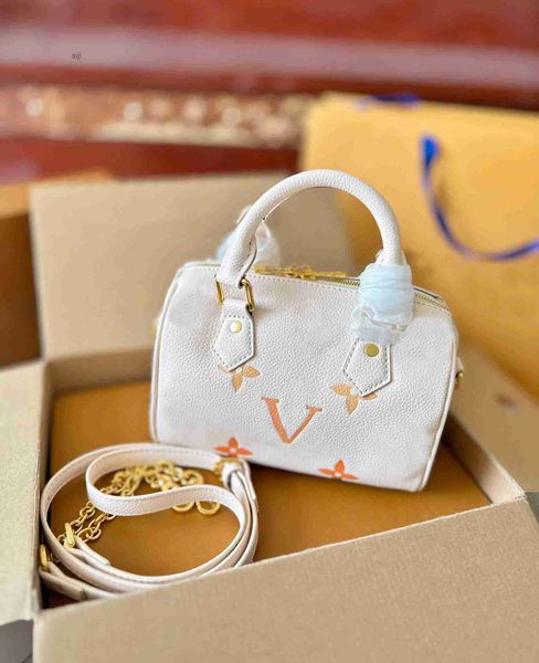 

designer fashion mini tote for ladies sweet date party luxury brand leather shoulder bag white blue pink commute