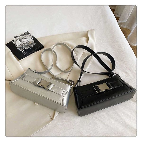 

new2023 french junior underarm bag premium soft leather one shoulder club 2023 summer women s 230830
