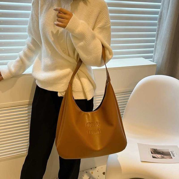

outdoor tote large capacity tote bag women's bag fashion shoulder underarm women's bag tote for traveling miui bag frb2