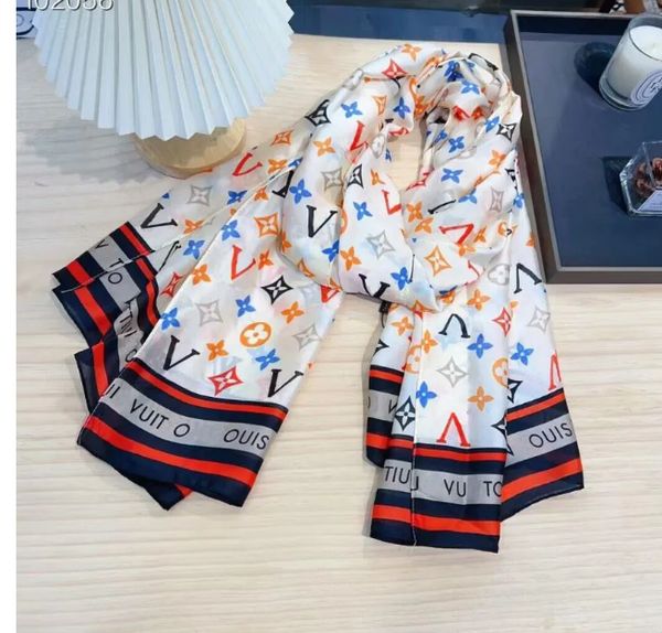 

Classic All-match Scarf Echarpe Hijab High-quality Men's and Women's designer scarf