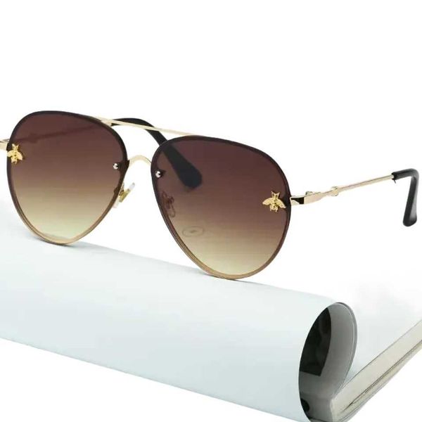 

classic oval ornamental sunglasses ladies designer oversized sunglasses for women good quality fashion metal adumbral vintage female male su, White;black
