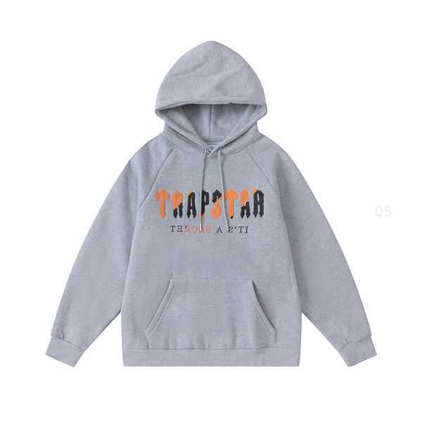 

trapstar brand tracksuit classic embroidery mens hoodie sportswear men's warm set loose hoodies sweatshirt jogging designers clothes h2, Black
