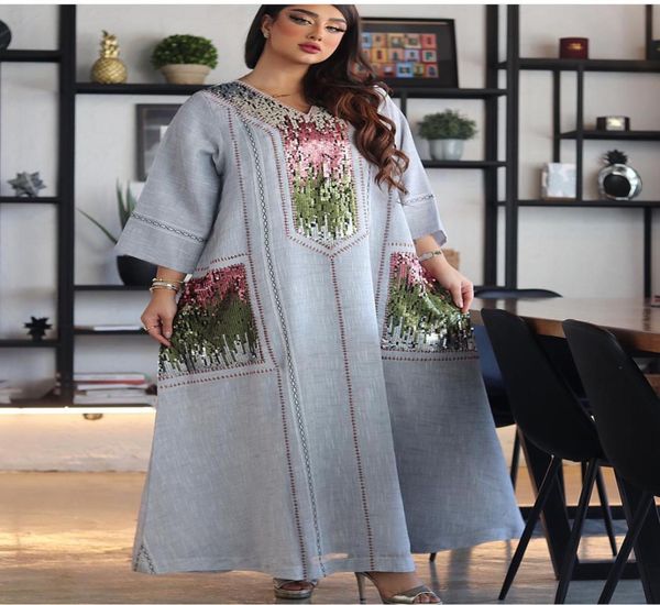 

middle east ethnic clothing long sleeve v neck women039s loose dress lady and girl039s embroidery sequins dresses5428562, Red