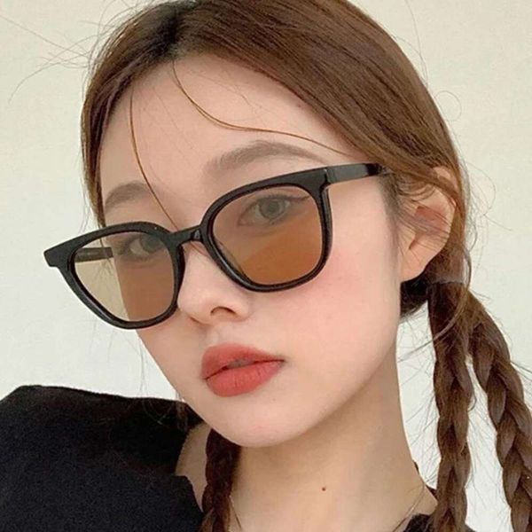 

black rimmed brown sunglasses fashionable korean version of rice nail ins personality high end, White;black
