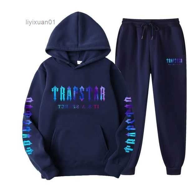 

tracksuit trapstars brand printed sportswear men's t shirts 16 colors warm two pieces set loose hoodie sweatshirt pants jogging sweate, Black