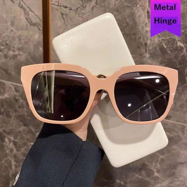 

simple sunglasses high end ins anti violet square, White;black