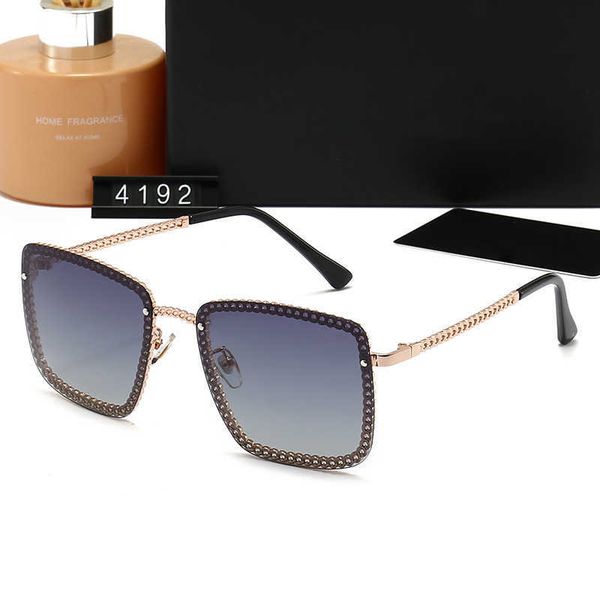 

new women's polarized sunglasses square frame fashion trend sunglasses holiday leisure sunglasses 4192, White;black