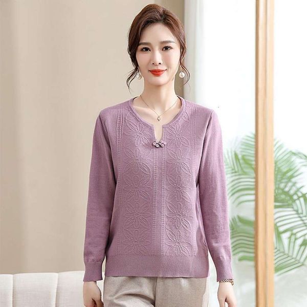 

middle aged sweater and old mothers clothes autumn winter sweaters fashionable western style all matching loose, White;black