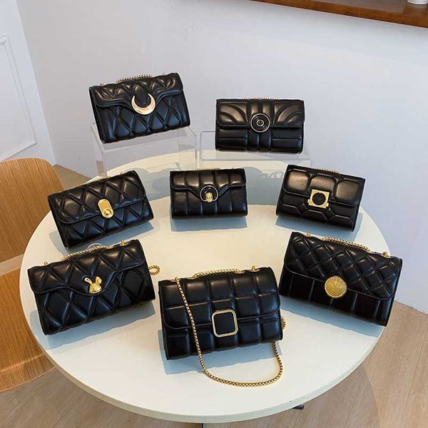 

new chain embroidered thread pu small bag 2023 summer super women bag popular fashion versatile one shoulder crossbody bag