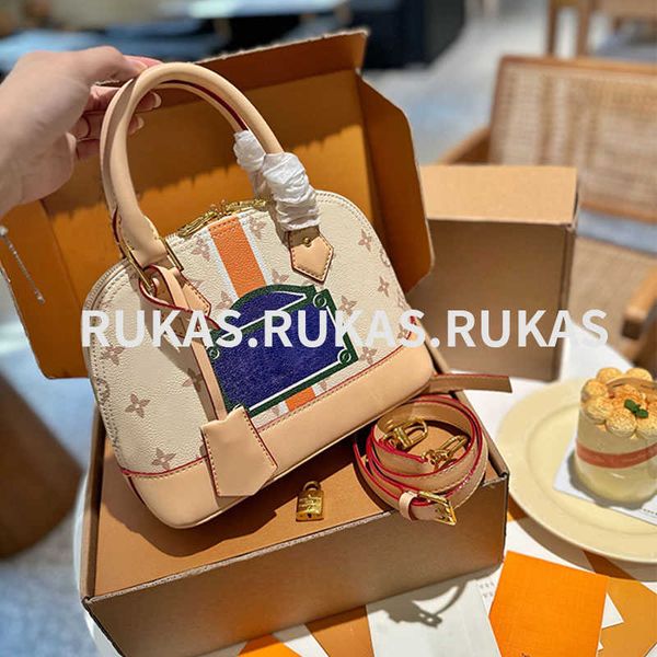 

fashion handbag 2023 summer new shell bag single shoulder crossbody simple casual design handbag for women plaid color trend crossbody bag