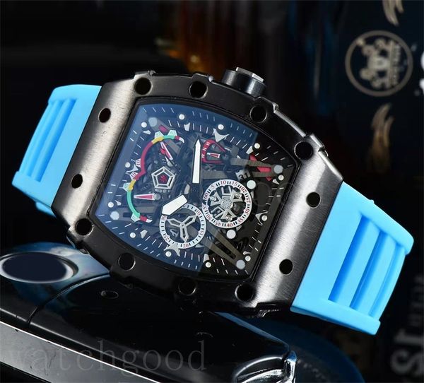 

Rubber wristwatches skeleton luxury watch quartz movement star bezel yellow red casual montre homme fashion mens watches classic daily C23 Top quality watches