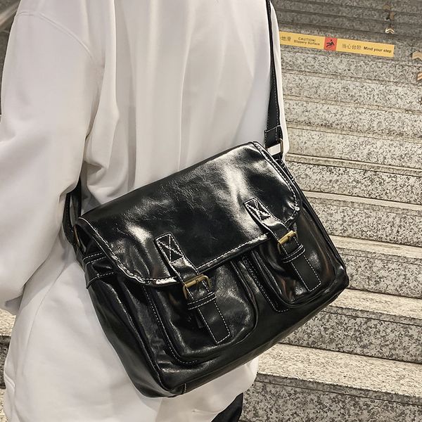 

evening bags autumn and winter ladies retro large capacity handbags women s fashion wide shoulder strap one shoulder messengerbag 230831