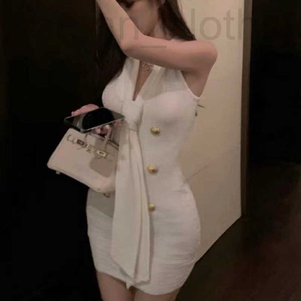 

skirts&skorts designer 2022 summer romantic v-neck lace-up metal double breasted jacquard wrapped hip dress hhg1