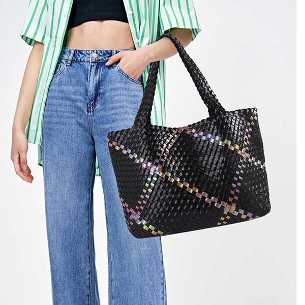 

pu color contrast hand woven bag texture one shoulder fashion high-capacity commuter tote bag 230301
