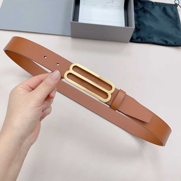 

luxury brand men women belts fashion vintage alphabet copper buckle jeans casual belt r plain belt width 3cm exquisite gift box, Black;brown