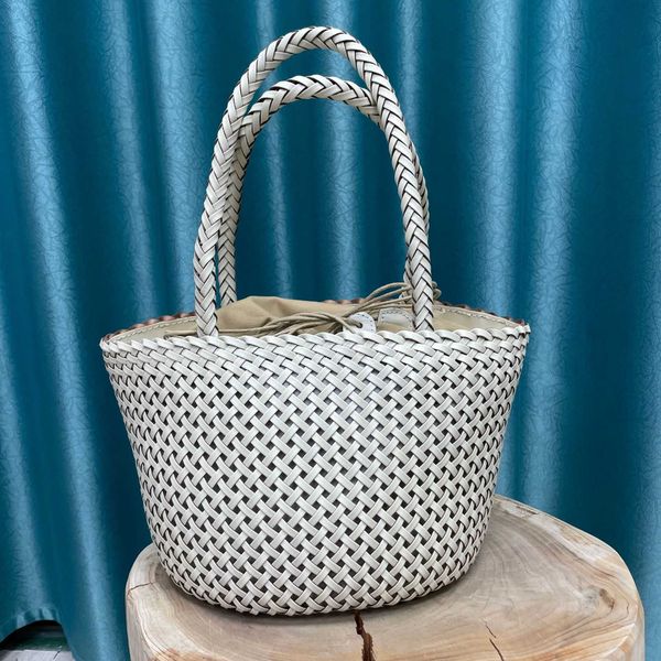 

summer new hand-woven bag leather mesh bag in mesh personality fashion bag 230301