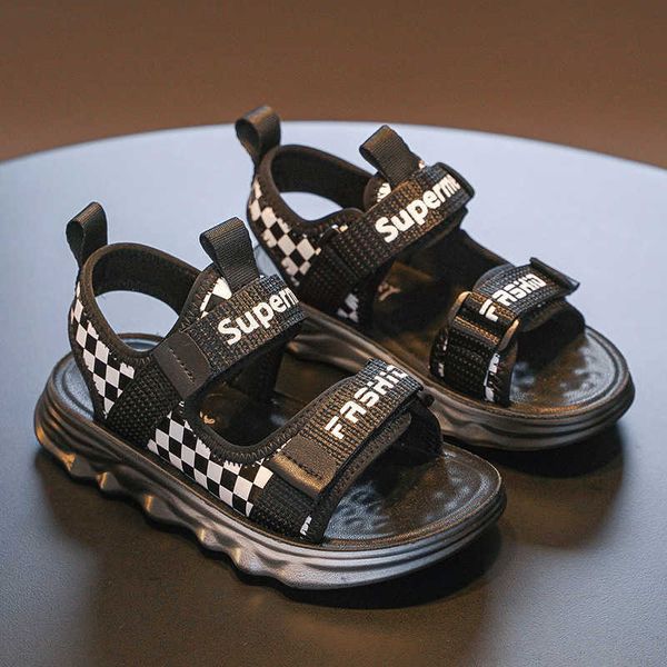 

sandals sandal anak-anak 2023 sepatu modis anak laki-laki musim panas baru sepatu pantai sol lembut modis anak perempuan l230301, Black;red