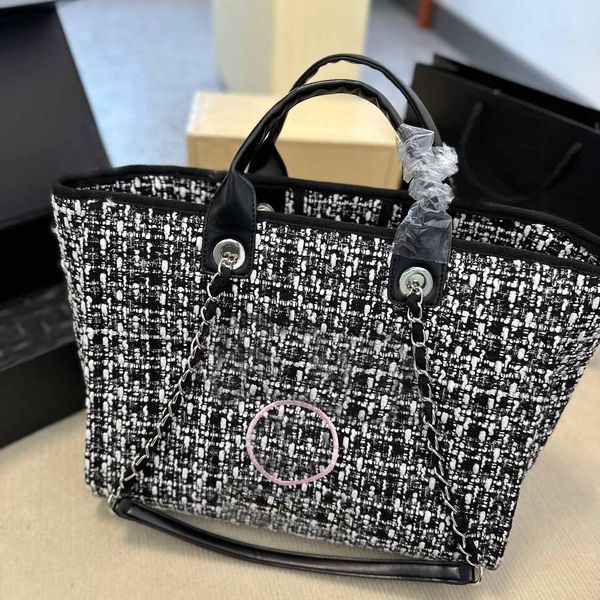

designer totes crochet shopping bag colorful letter women beach handbag large capacity silver chain