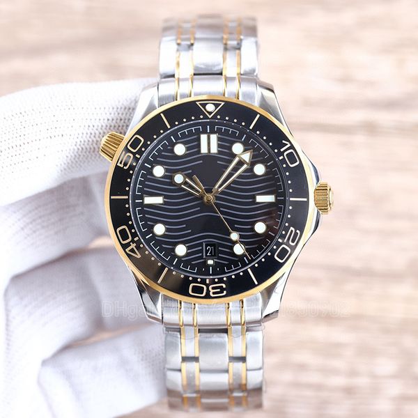 

fashion watch men man watchs mens wristwatch diver watches mechanical wristwatch 42mm high end movement water resist 300m omg stainless stee, Slivery;brown