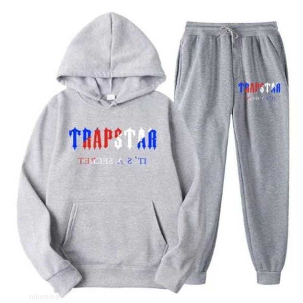 

23ss mens trapstar tracksuit designers sweater suit luxurious letter-printed men clothing fashionable pure cotton casual street holiday coup, Gray