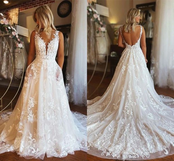 

2023 gorgeous wedding dresses bridal gown lace applique a line backless sweep train garden plus size custom made garden beach vestido de nov, White