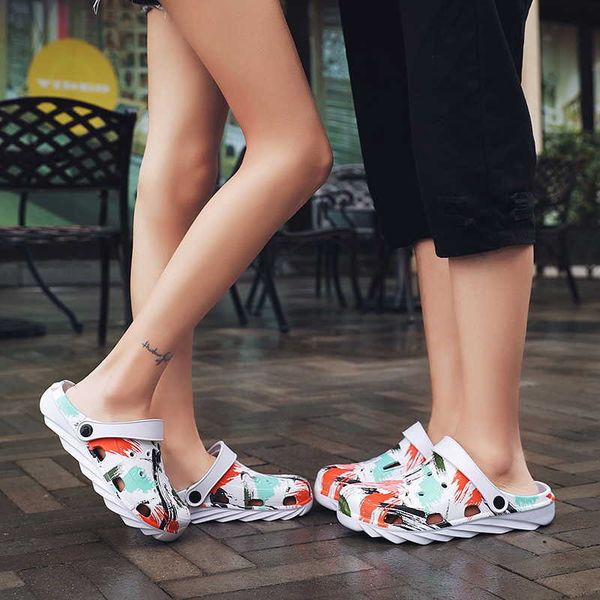 

sandals fashionable men's sandals new women's slippers summer outdoor beach sports couple's shoes anti slip breathable casual, Black