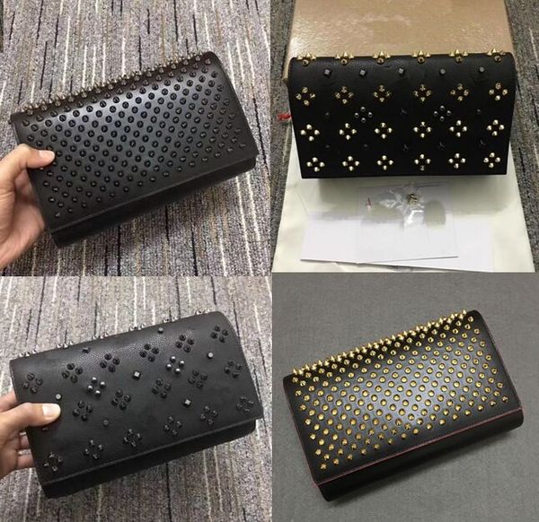

2023 women luxurys rivet bags personalityhead embossed holding envelope shoulder bag street trend head leather handbag purse single zipper w
