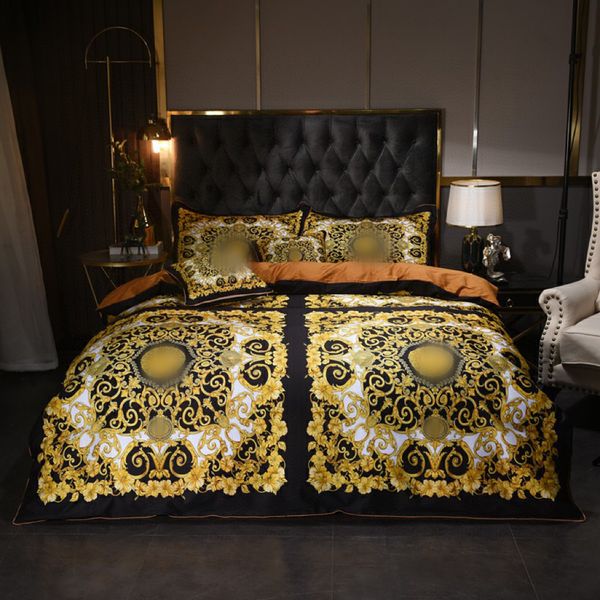 

luxury designer  bedding sets 4pcs/set gold black printed cotton king size duvet cover bed sheet fashion pillowcases 2023