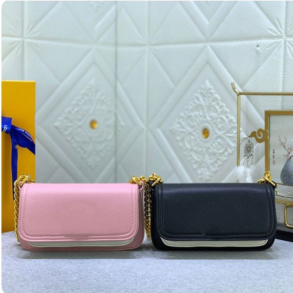 

women's shoulder bag long leather chain fashion large capacity messenger bag.