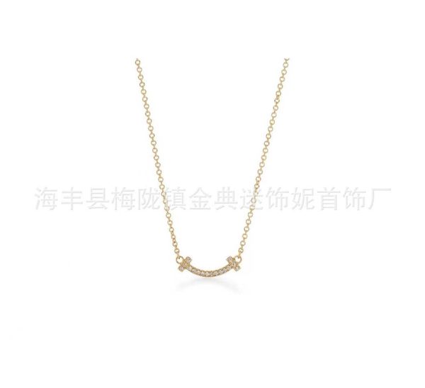 

smiling necklace v gold pure silver glossy face with diamond small smile collarbone chain versatile good quality