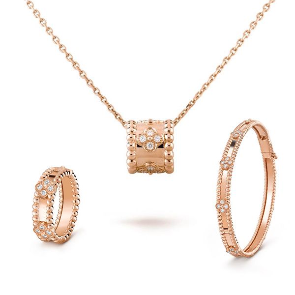 

clover bracelet necklace ring a set for women mens gold rose gold silver never fade with logo diamond crystal bracelets necklaces rings a, Black