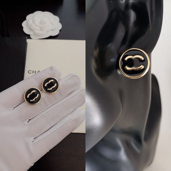 

19 color 18k gold balck designer letters stud round earring crystal geometric luxury brand women rhinestone pearl wedding party, Golden;silver
