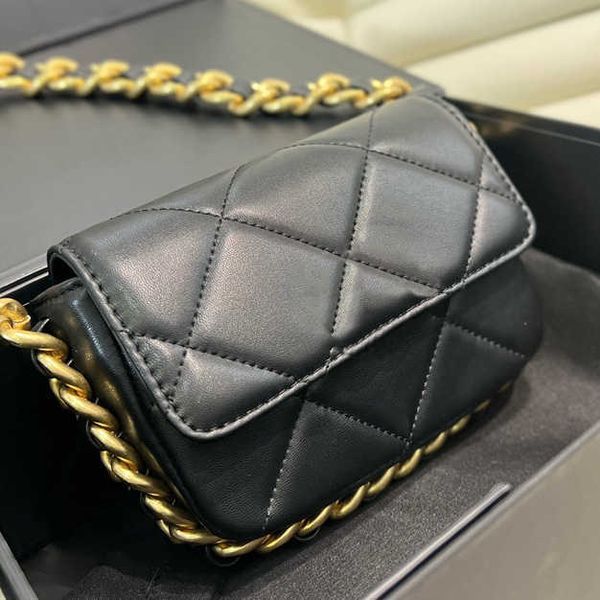 

2023 designer luxury handbags 19 bag women fashion lambskin soft leather tote purse crossbody metal chain flap shoulder bags