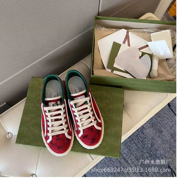 

2023 classic designers tennis casual shoes sneaker canvas luxurys shoe beige blue washed jacquard denim women shoes ace rubber sole embroide, Black