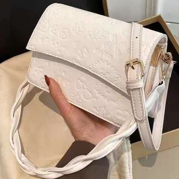 

hbp retro high-end bag women's bag 2021 autumn and winter new all-match ins messenger fashion one-shoulder hand-held, Black;red