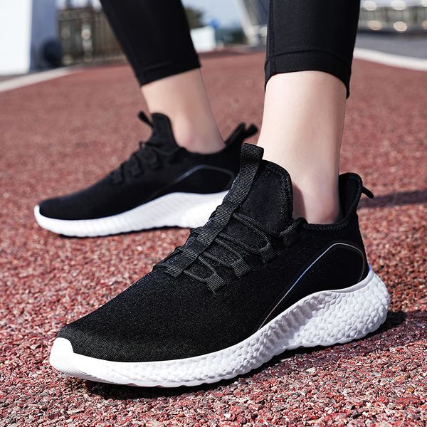 

mens women sports casual shoes triple s black white sneakers man trainer running shoe 08