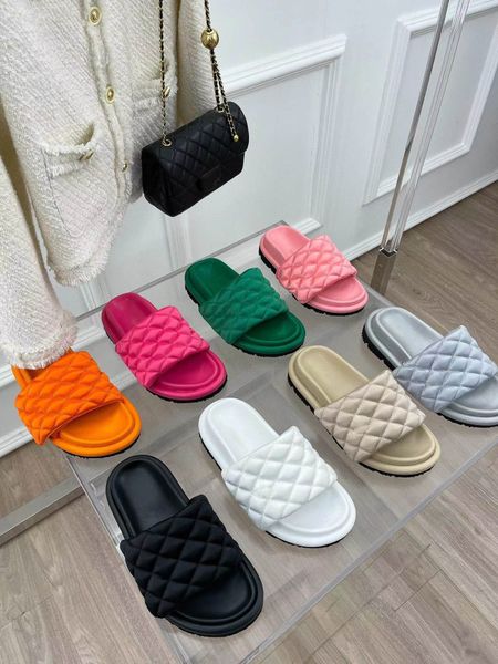 

designer women sandals crystal calf leather casual shoes womens slides quilted platform summer beach slipper size 35-43 with box, Black