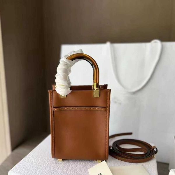 

2023 new arrival luxury designer mobile phone mini women handbag