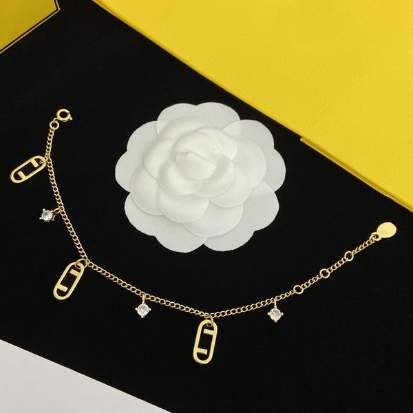 

2023 high-end luxury designer home high-quality bracelet bracelet chain metal gift, original packaging for newlyweds' party, Golden;silver