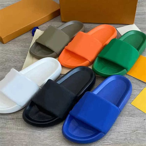 

luxury flat slippers sandals slides designer men women sandal waterfront embossed flowers monograms mule rubber slide shoes summer beach sli, Black