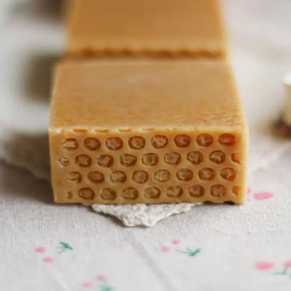 

handmade soap 100g for moisture softens face and protects against the drying effects of the sun