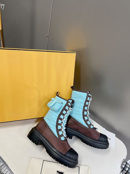 

designer laureate women boots brand flamingos love arrow medal martin boot winter genuine leather coarse high heel shoes luxury desert chunk, Black