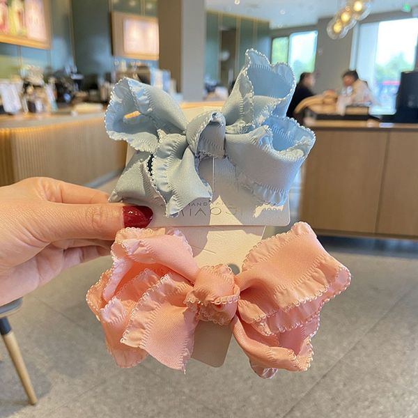 

boutique tiny ribbon bows grosgrain hair bows non-slip full lined alligator clips for girls gift 1793, Slivery;white