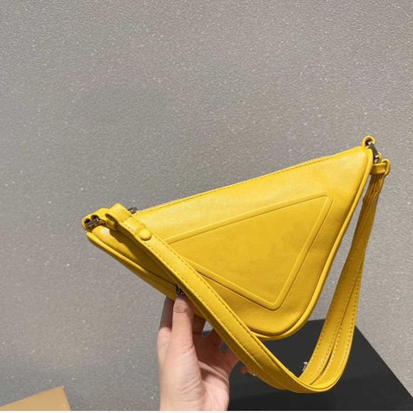 

cross-body bags triangle leather one-shoulder underarm bag mini portable purse small bag for women